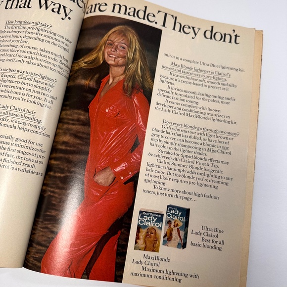 ✨ Jackie Onassis Cover • Johnny Cash Drama • Retro Hollywood Gossip! - Picture 5 of 15